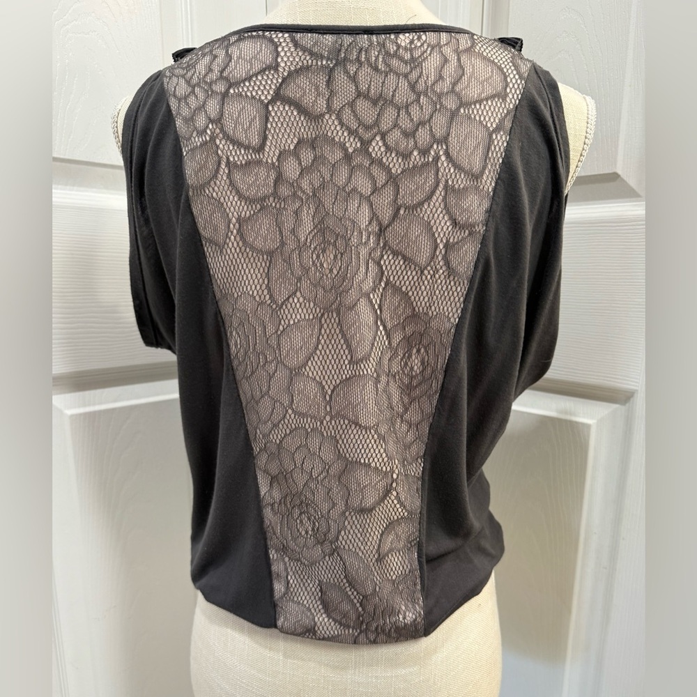 Express Tank Top XS – Floral Lace, Ruffle Detail, Stretch Hem - Picture 5 of 12